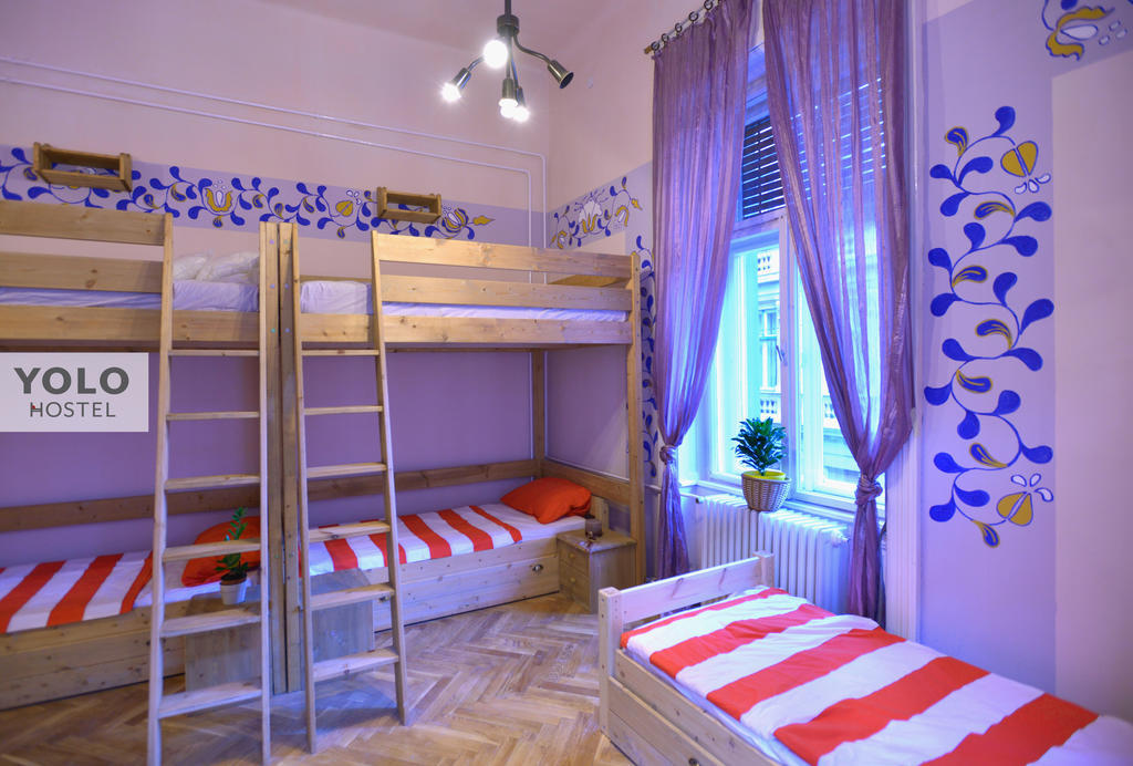 Yolo Hostel Budapeszt Pokój zdjęcie