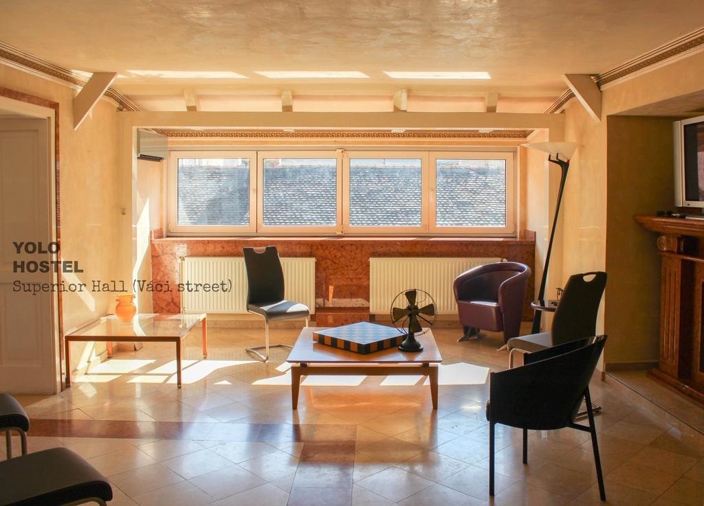 Yolo Hostel Budapeszt Zewnętrze zdjęcie