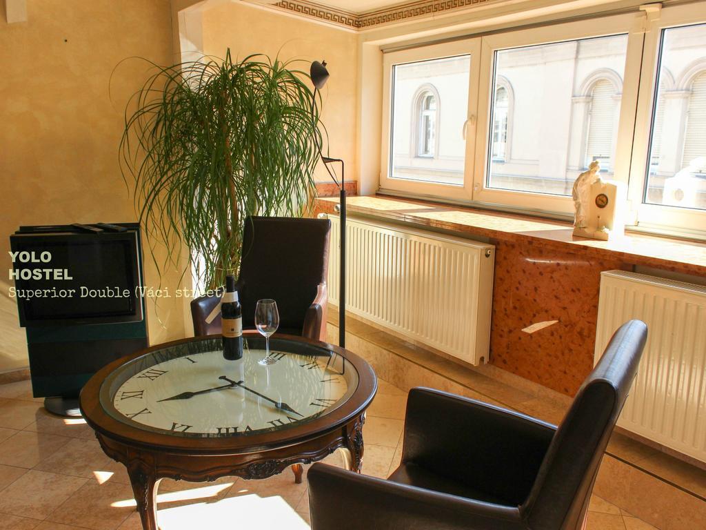 Yolo Hostel Budapeszt Zewnętrze zdjęcie