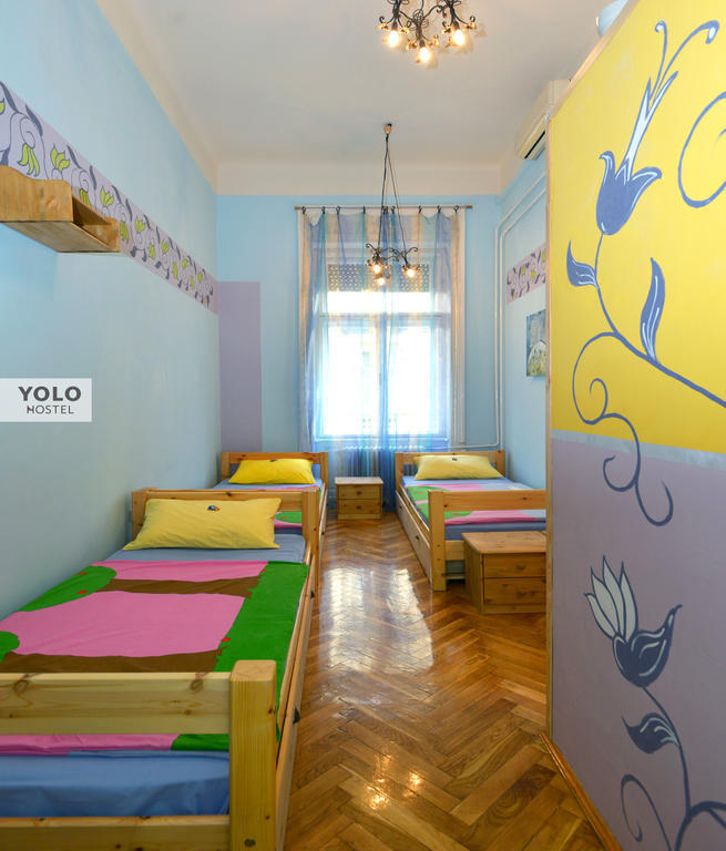 Yolo Hostel Budapeszt Pokój zdjęcie
