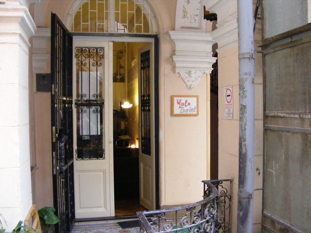 Yolo Hostel Budapeszt Zewnętrze zdjęcie
